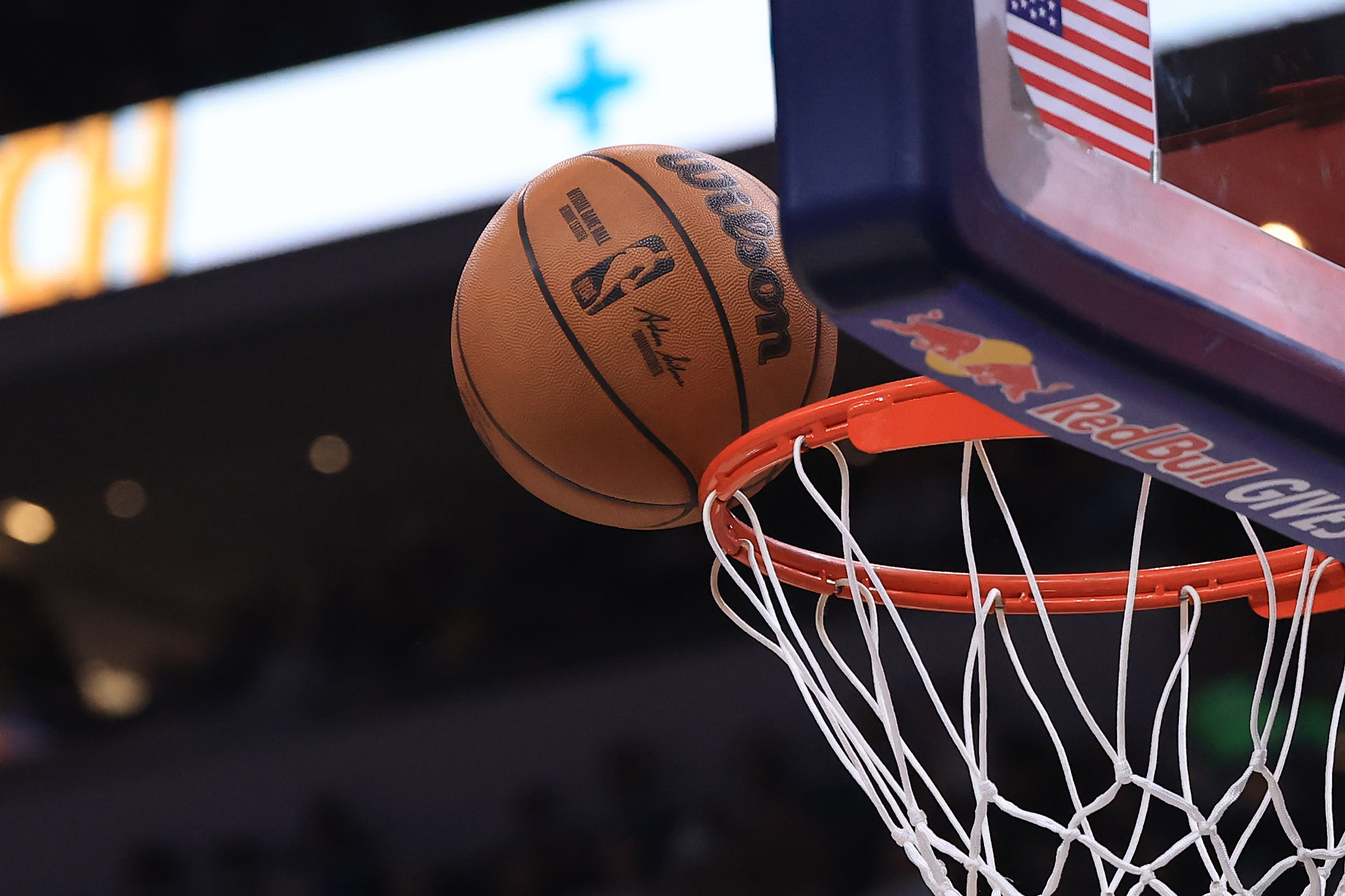 Basketball betting
