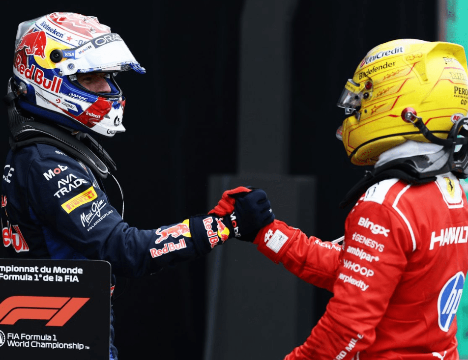 max-verstappen-and-lewis-hamilton